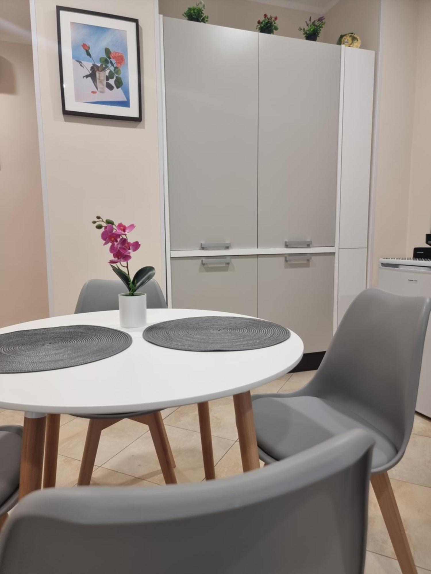 Loft Magna Grecia Reggio Calabria Centro Storico A 3 Minuti A Piedi Dal Mare Daire Dış mekan fotoğraf