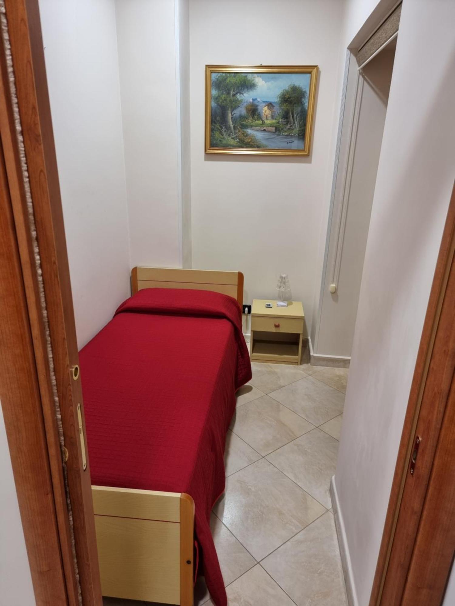 Loft Magna Grecia Reggio Calabria Centro Storico A 3 Minuti A Piedi Dal Mare Daire Dış mekan fotoğraf